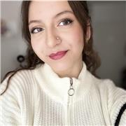 Tutrice en ligne proposant des cours de soutien personnalisés